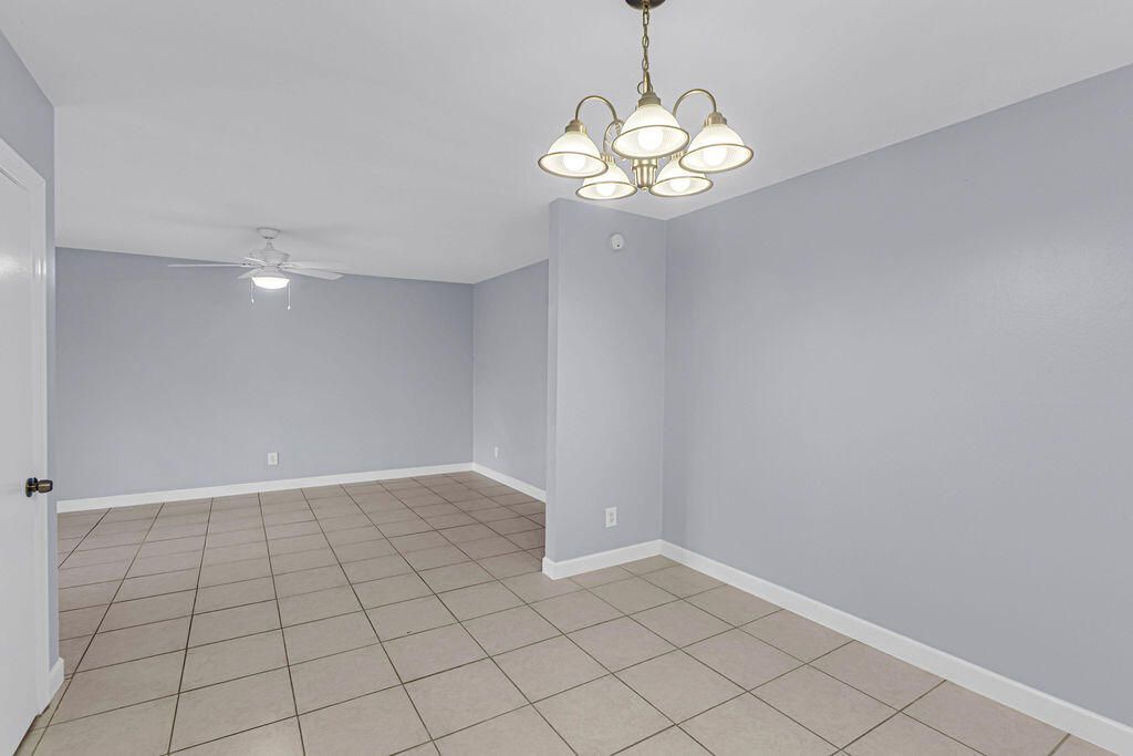 333 SE Martin Avenue, Unit 1-a, Stuart, FL 34996 Photo