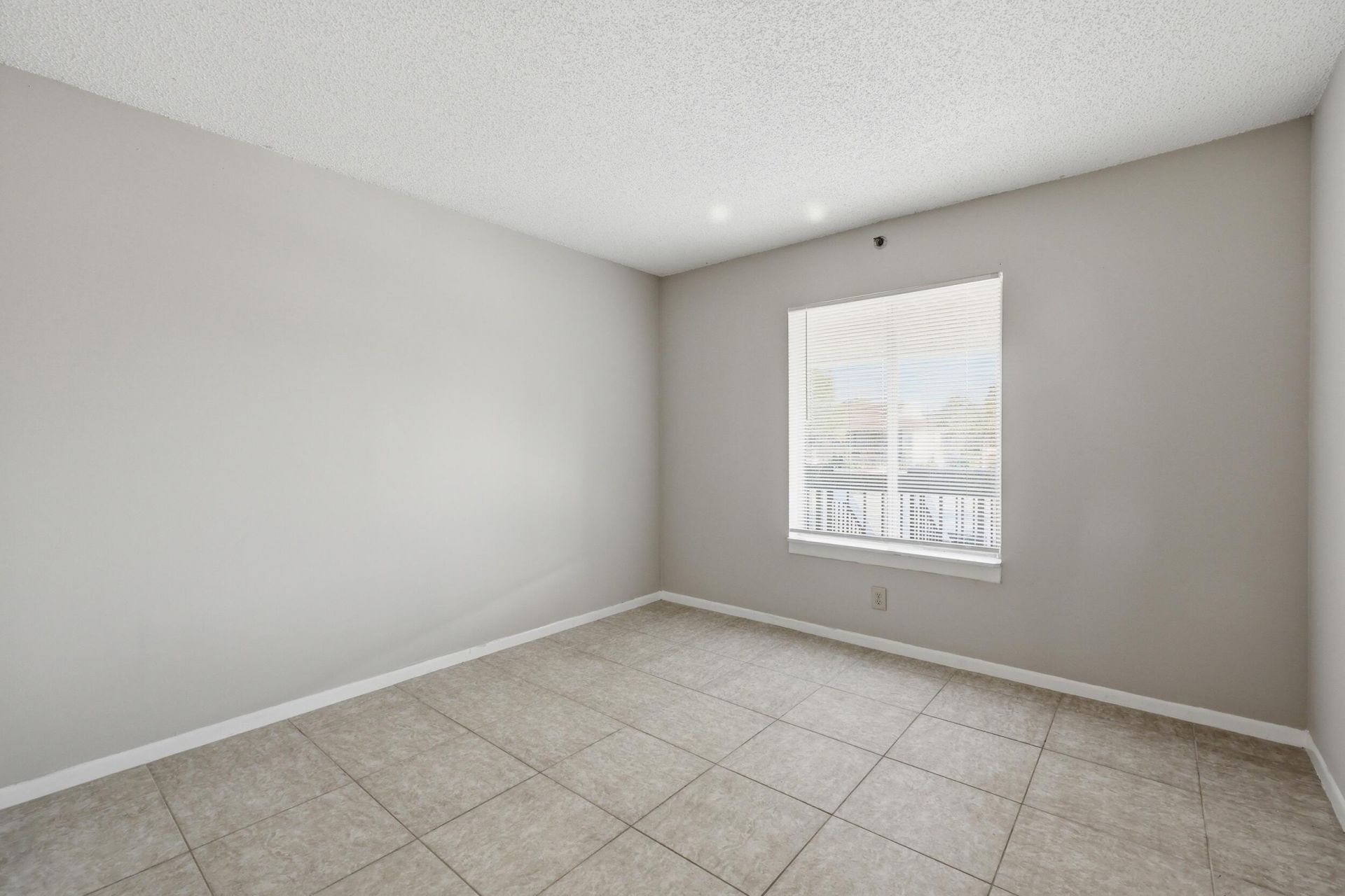 6286 Chasewood Drive, Unit E, Jupiter, FL 33458 Photo