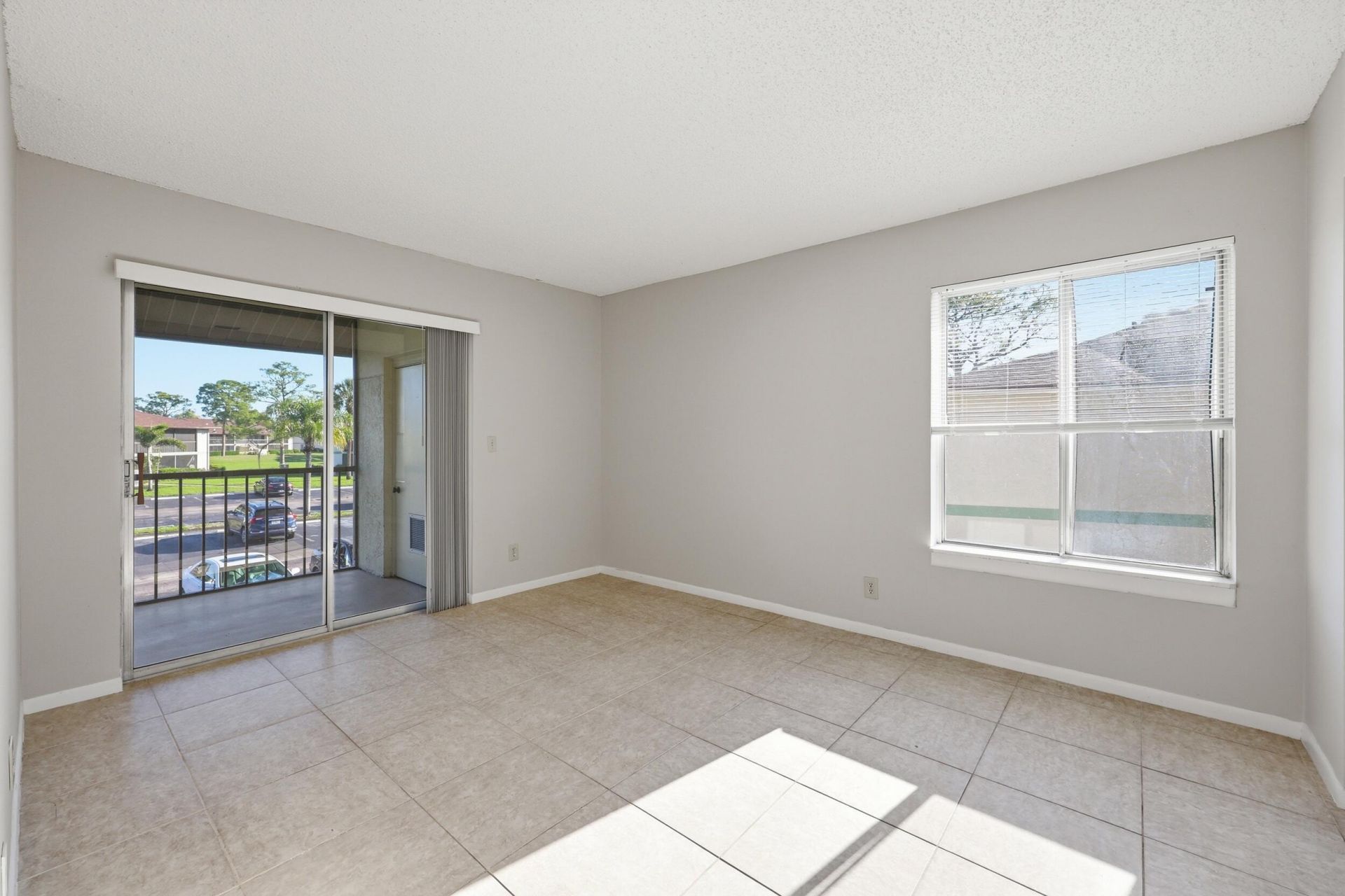 6286 Chasewood Drive, Unit E, Jupiter, FL 33458 Photo