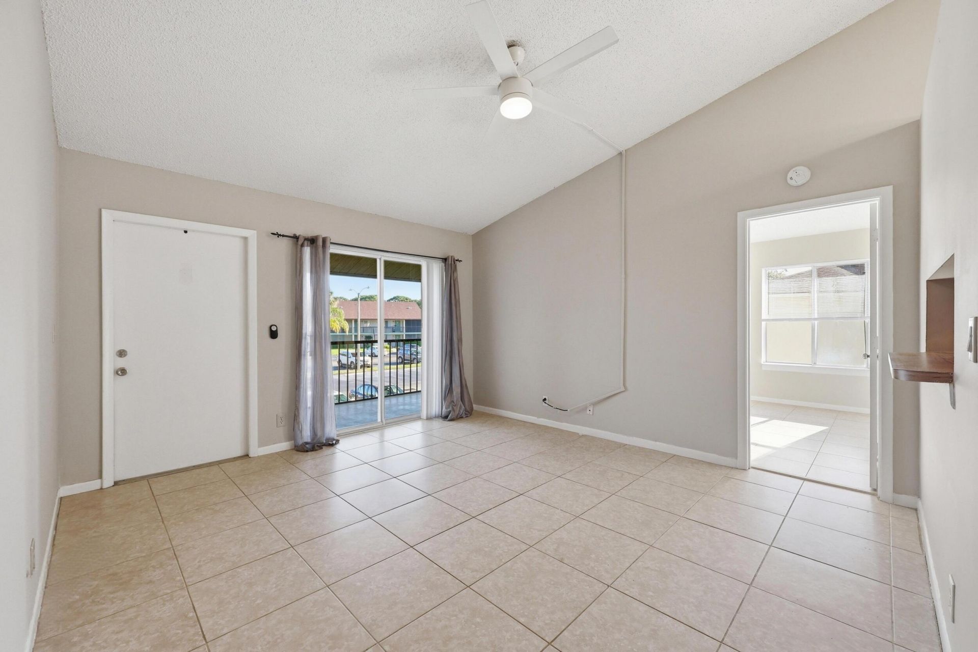 6286 Chasewood Drive, Unit E, Jupiter, FL 33458 Photo