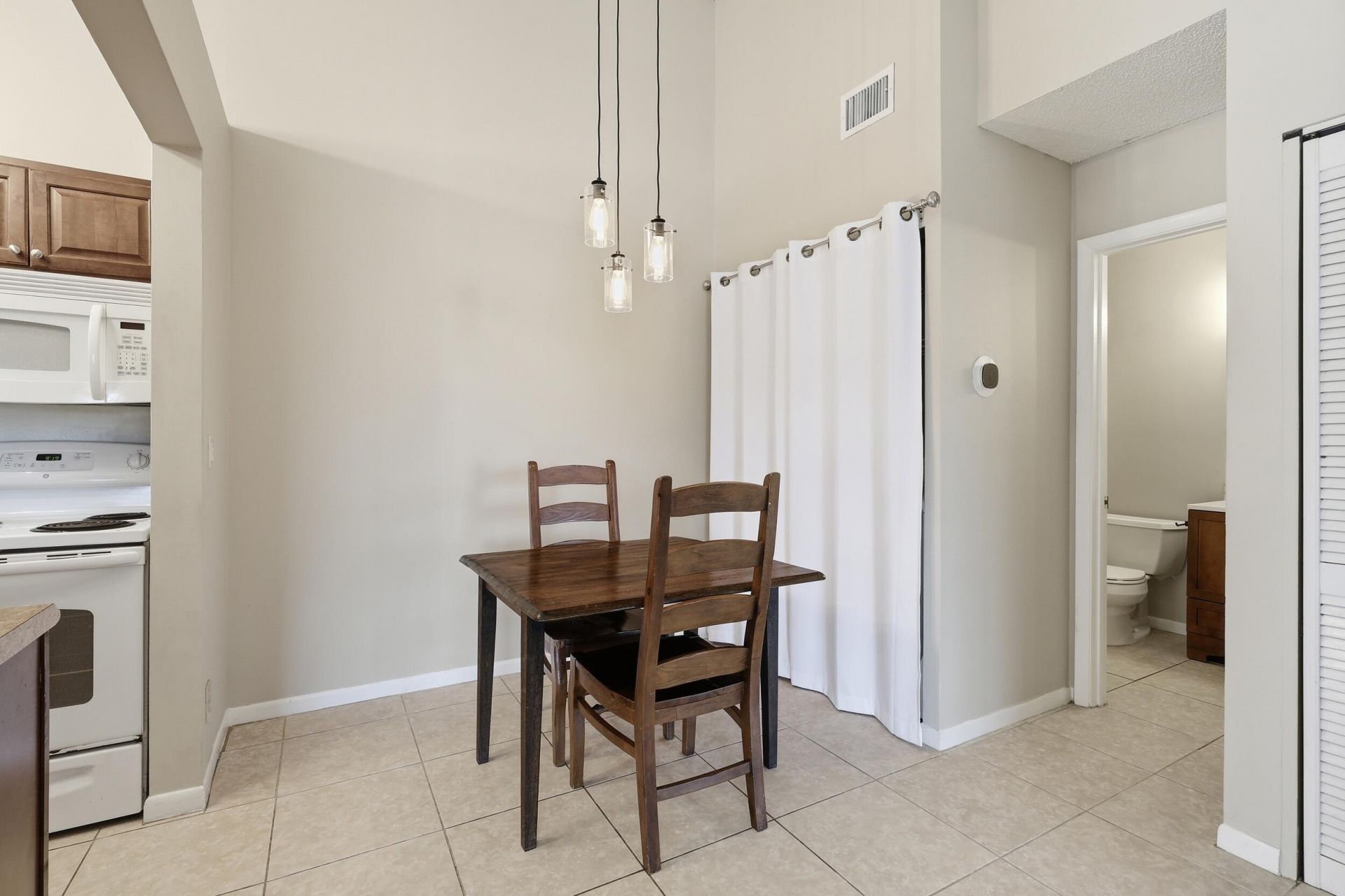 6286 Chasewood Drive, Unit E, Jupiter, FL 33458 Photo