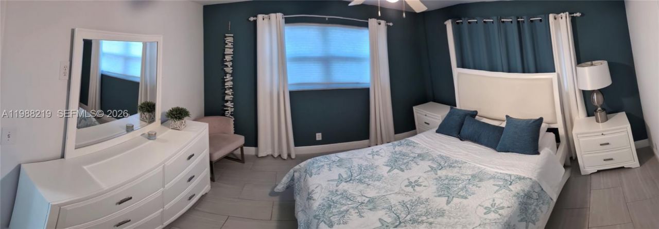 400 Golden Isles Dr , Unit 10, Hallandale Beach, FL 33009 Photo