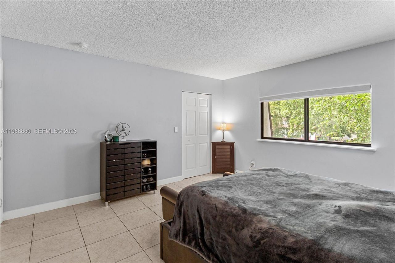 2260 NW 59th Way, Lauderhill, FL 33313 Photo