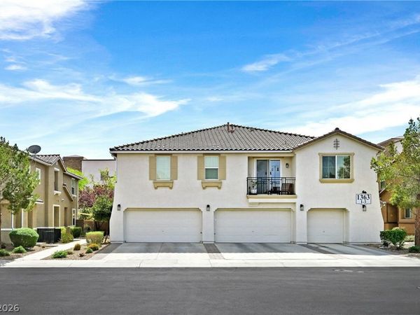 1363 Grass Creek Avenue, Unit 2, Henderson, NV 89012