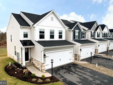 154 MAGNOLIA LANE, STATE COLLEGE, PA 16803