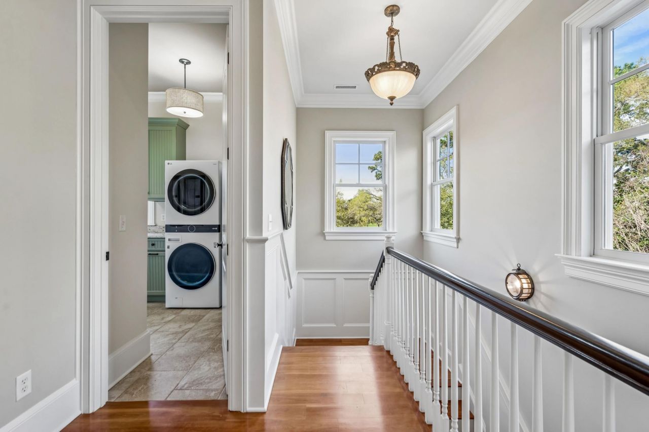 401 Creek Landing Street Photo 102