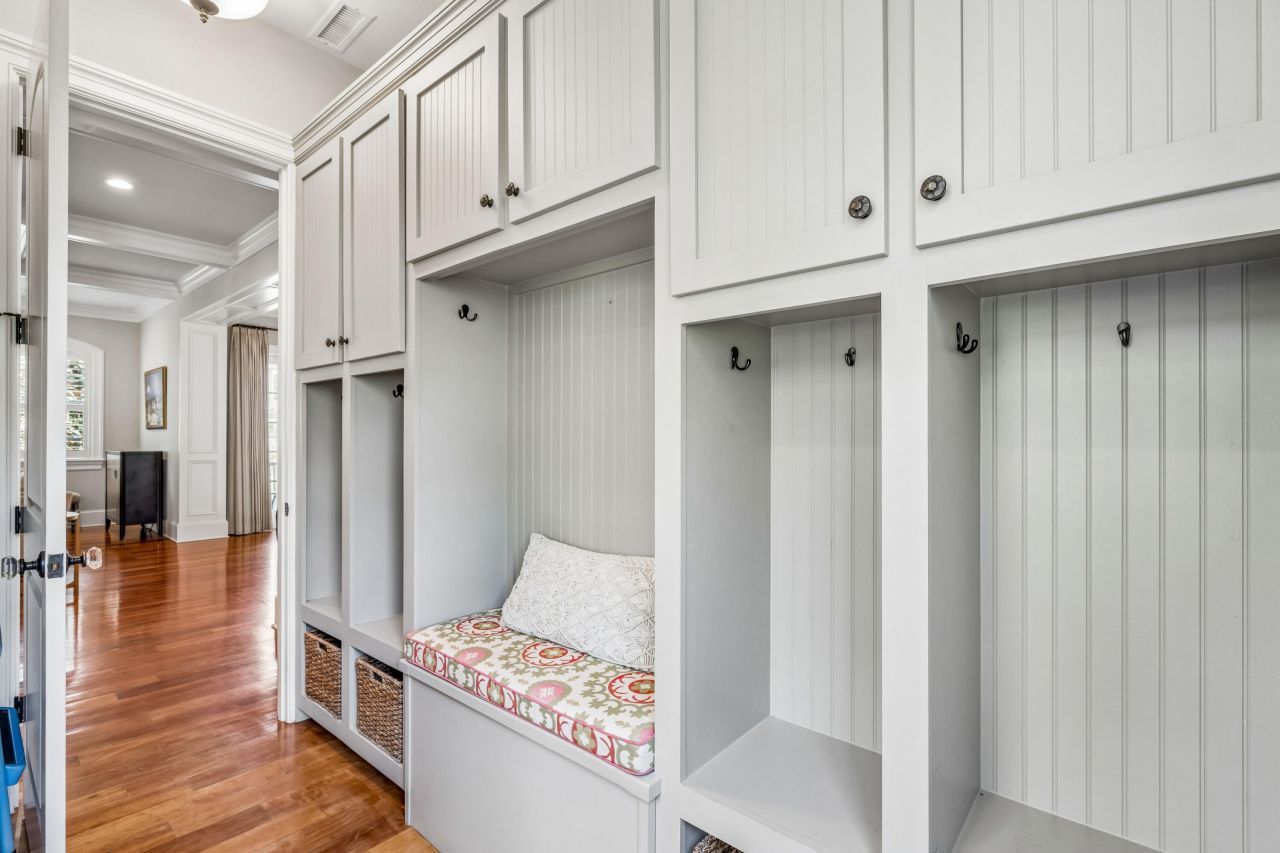 401 Creek Landing Street Photo 107