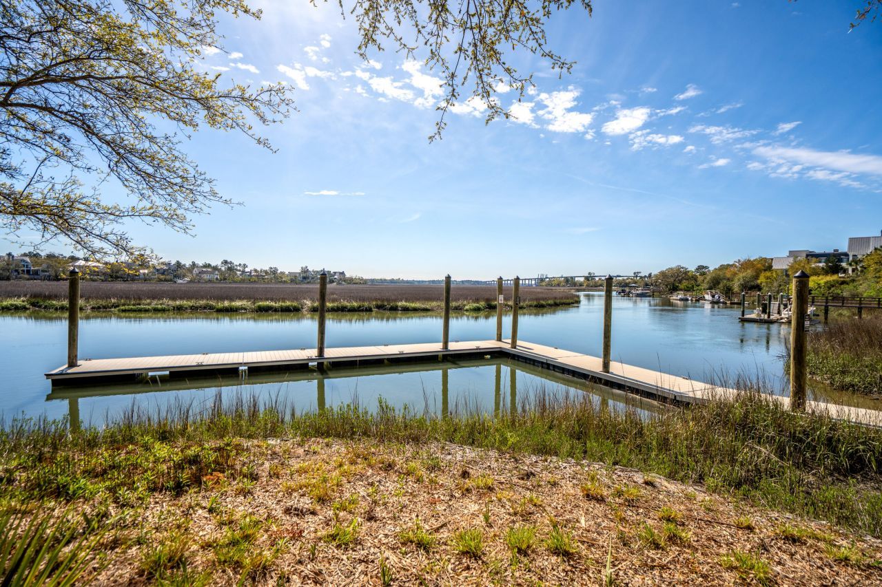 401 Creek Landing Street Photo 127