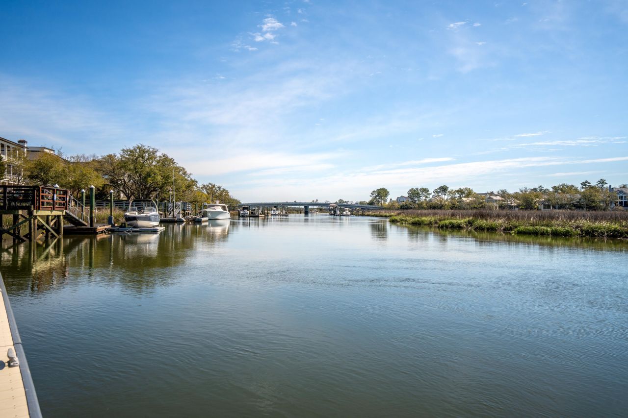 401 Creek Landing Street Photo 129