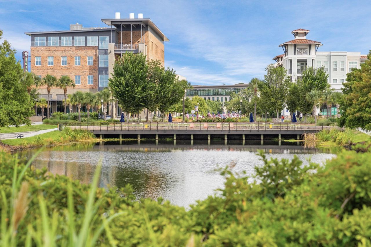 401 Creek Landing Street Photo 162