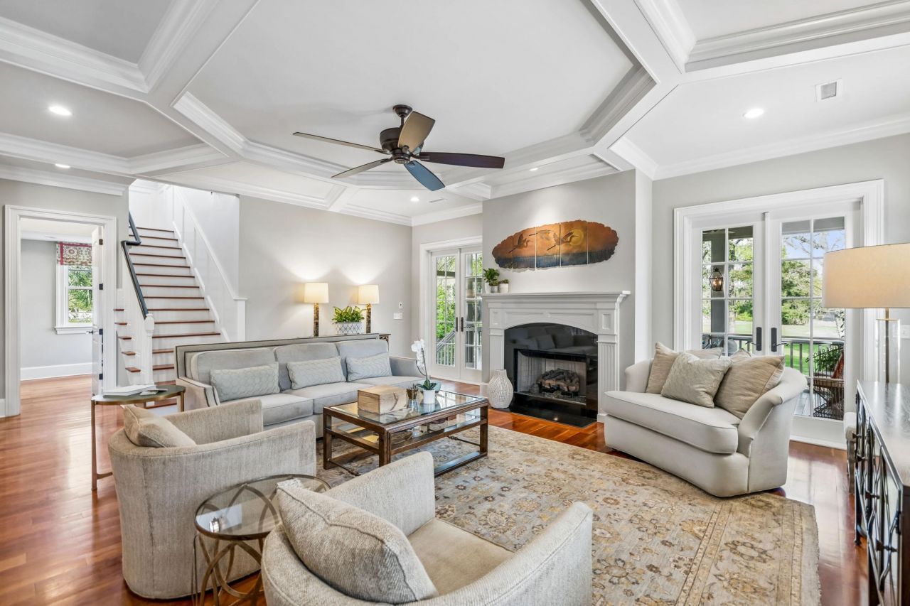 401 Creek Landing Street Photo 25