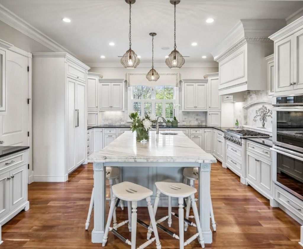 401 Creek Landing Street Photo 4