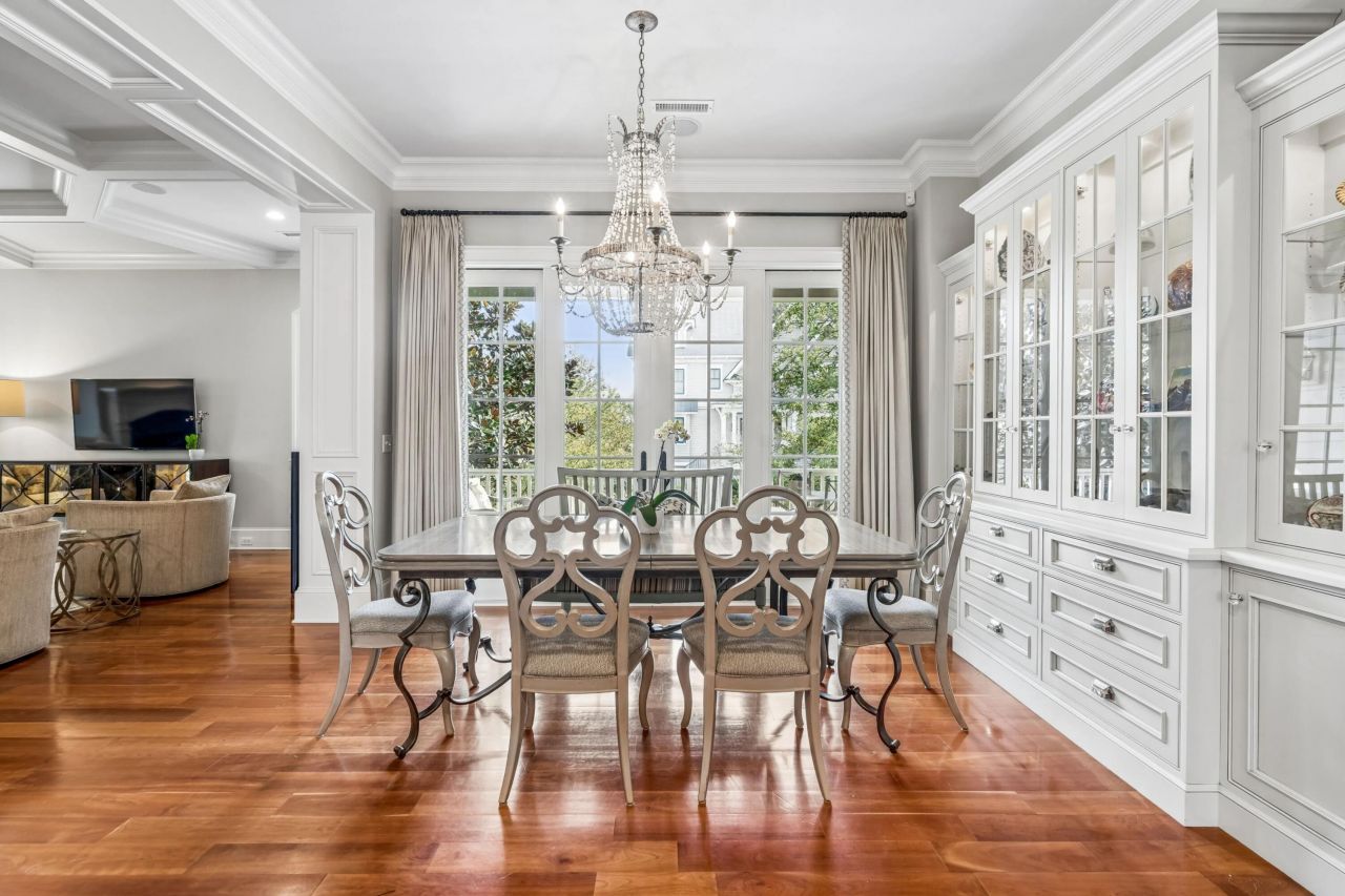 401 Creek Landing Street Photo 43