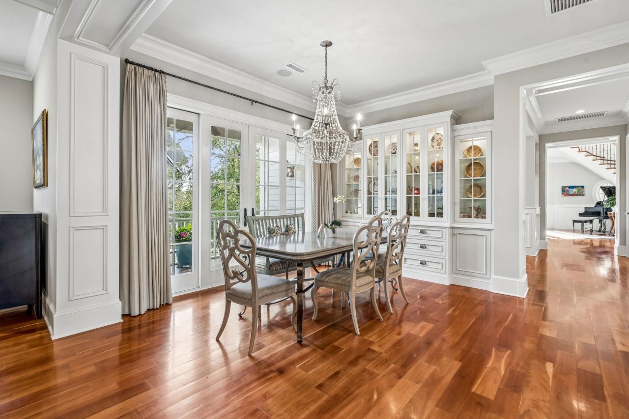 401 Creek Landing Street Photo 46