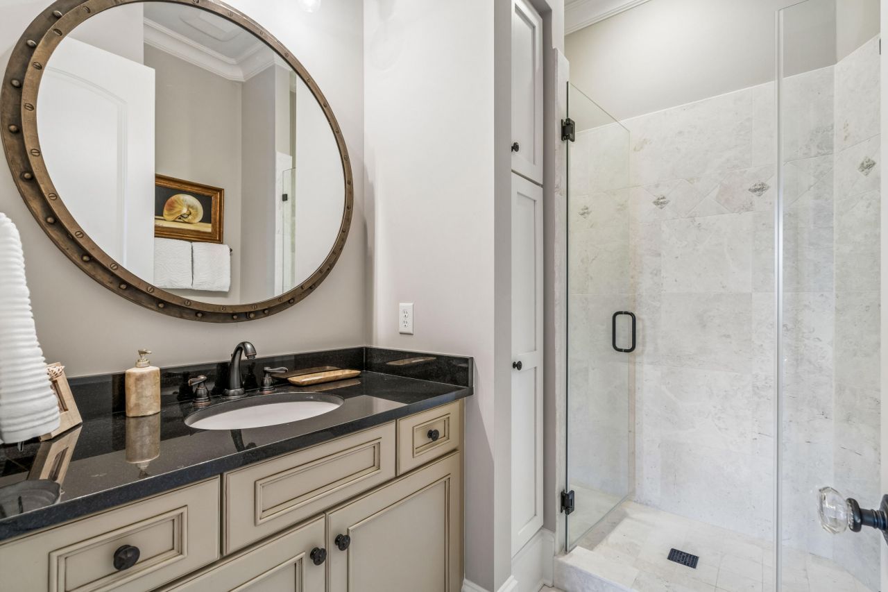 401 Creek Landing Street Photo 89