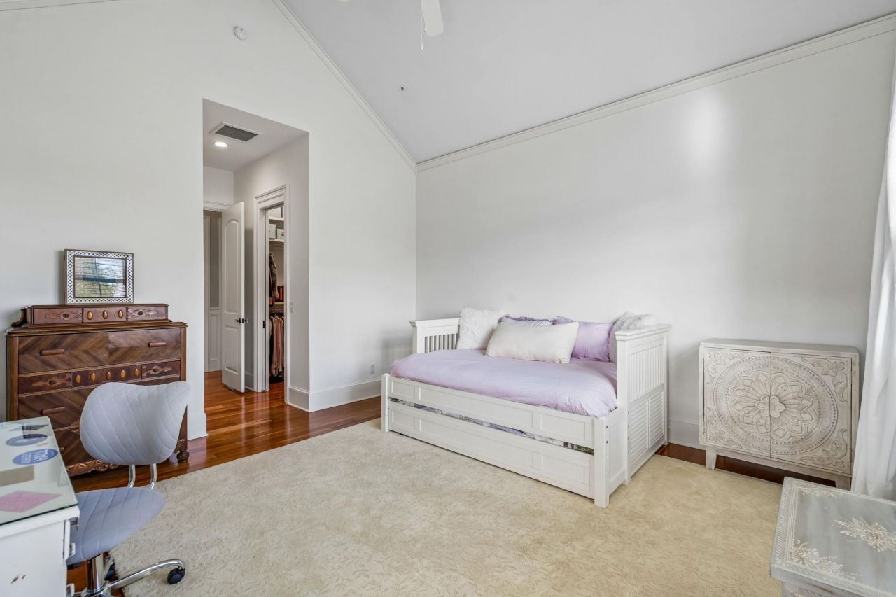 401 Creek Landing Street Photo 92