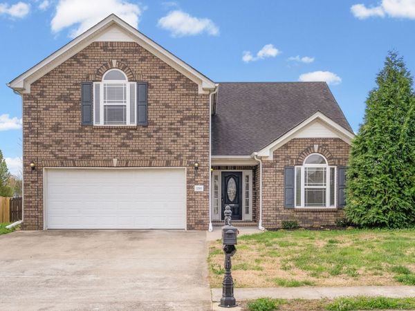 1290 Allmon Drive , Clarksville, TN 37042