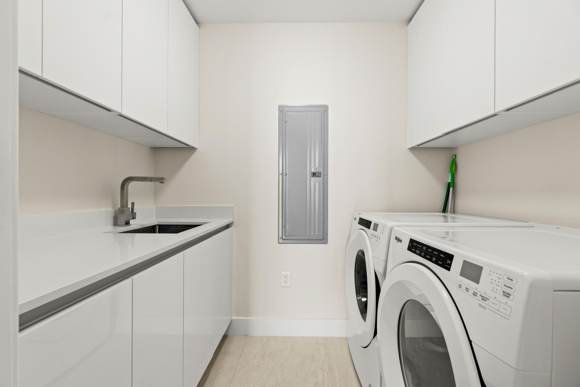 3100 N Ocean Drive, Unit 1604, Singer Island, FL 33404 Photo