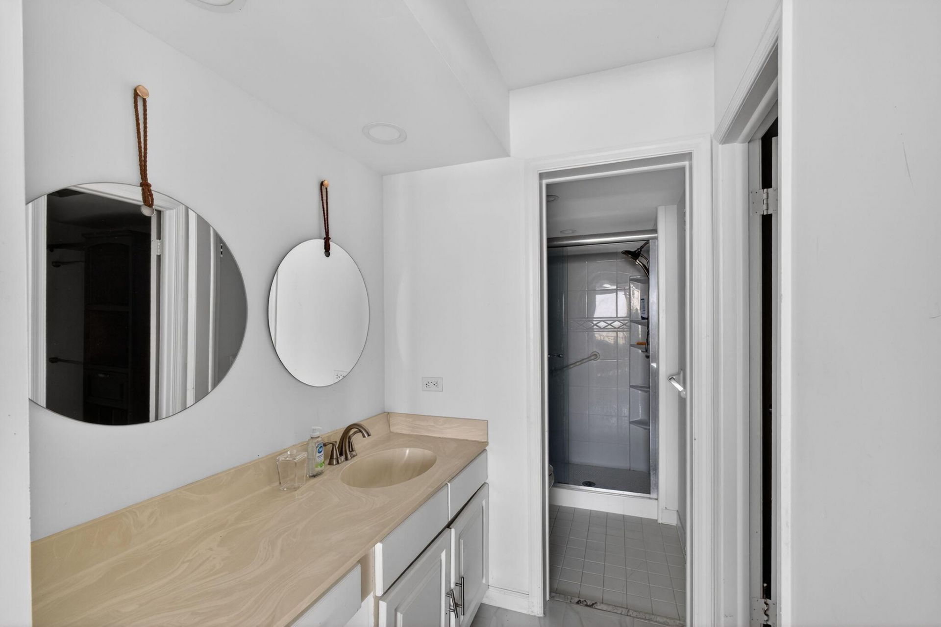 134 Lakeshore Drive, Unit T14, North Palm Beach, FL 33408 Photo