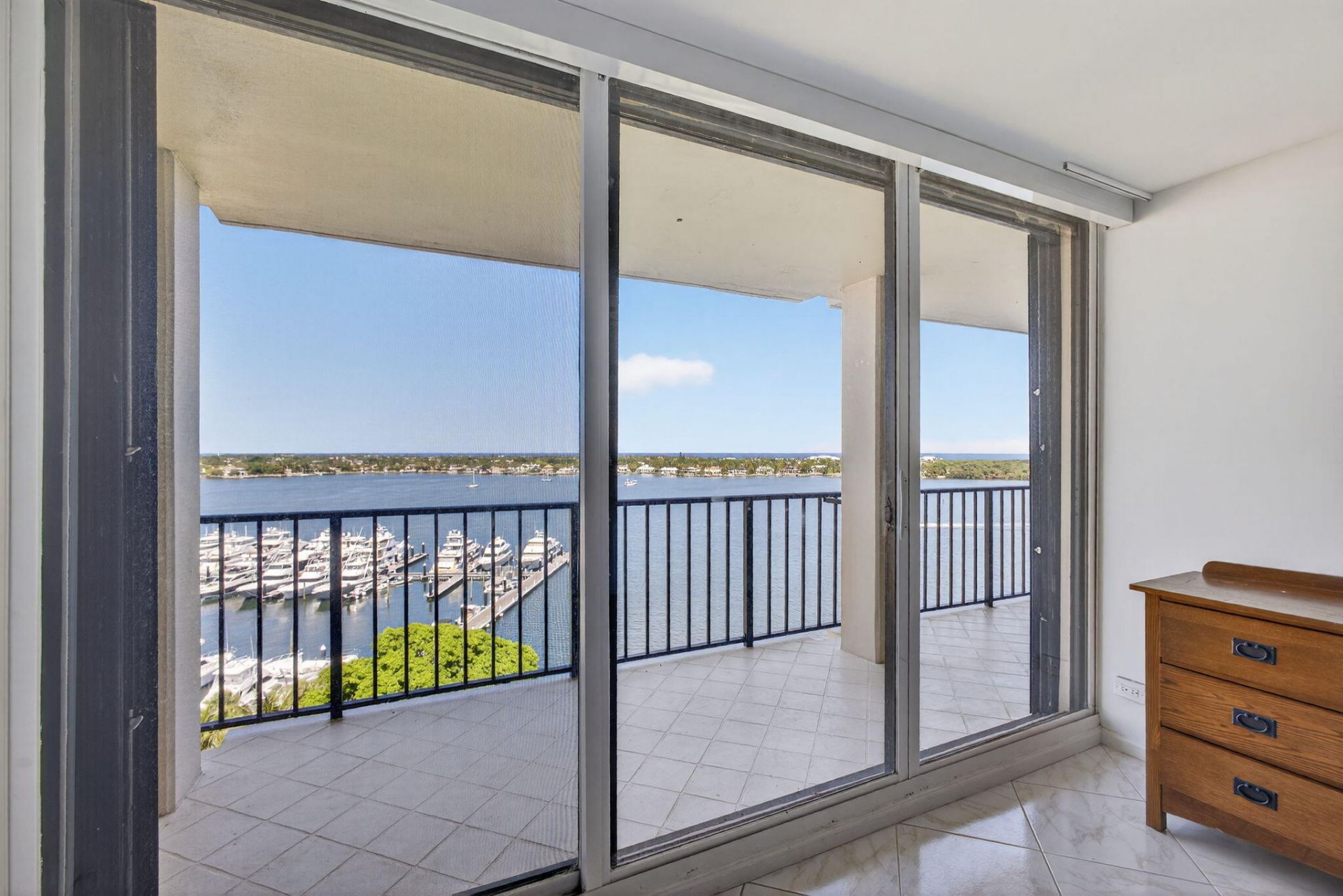 134 Lakeshore Drive, Unit T14, North Palm Beach, FL 33408 Photo