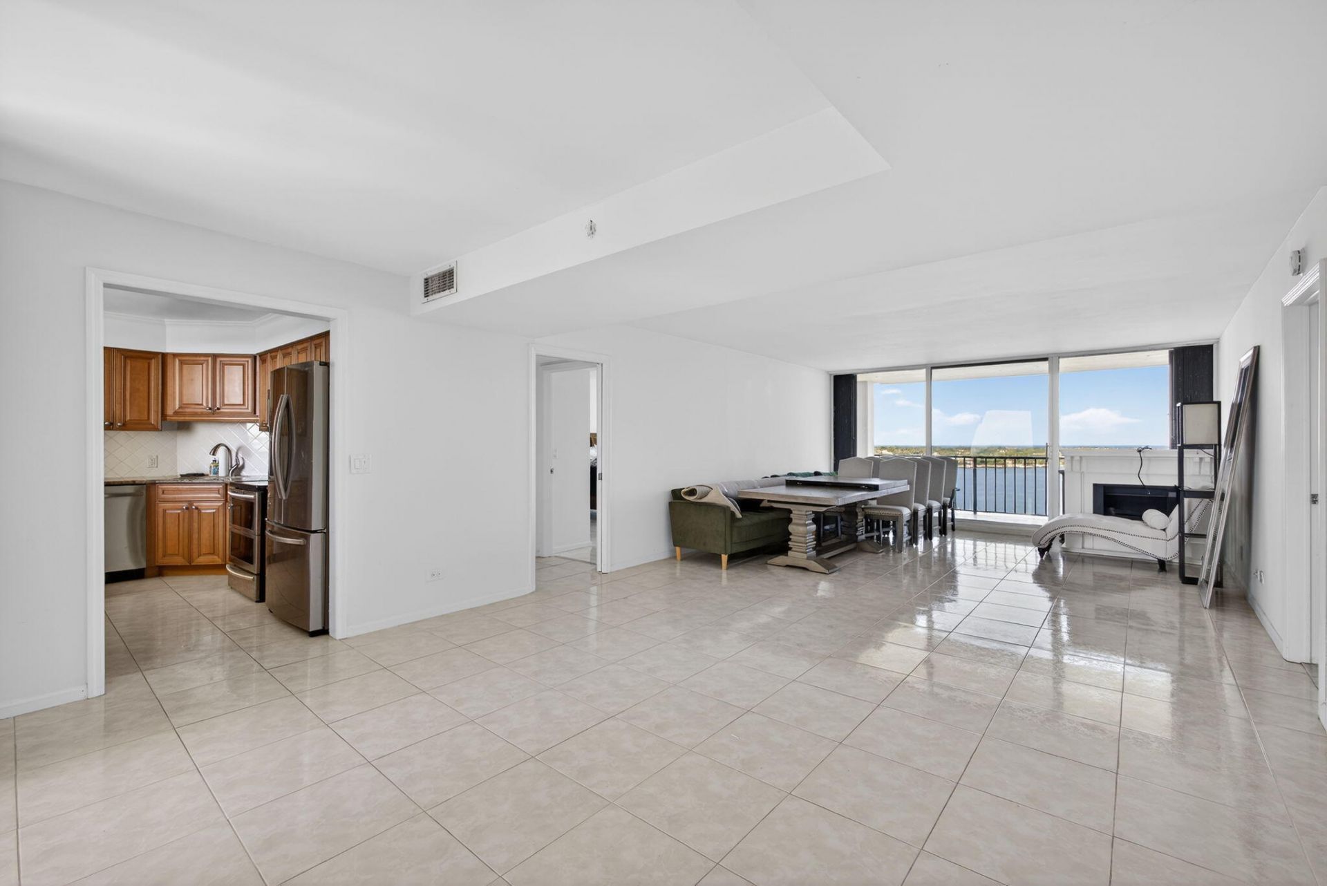 134 Lakeshore Drive, Unit T14, North Palm Beach, FL 33408 Photo