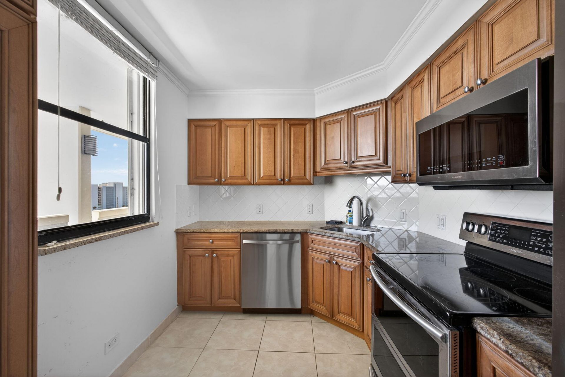 134 Lakeshore Drive, Unit T14, North Palm Beach, FL 33408 Photo