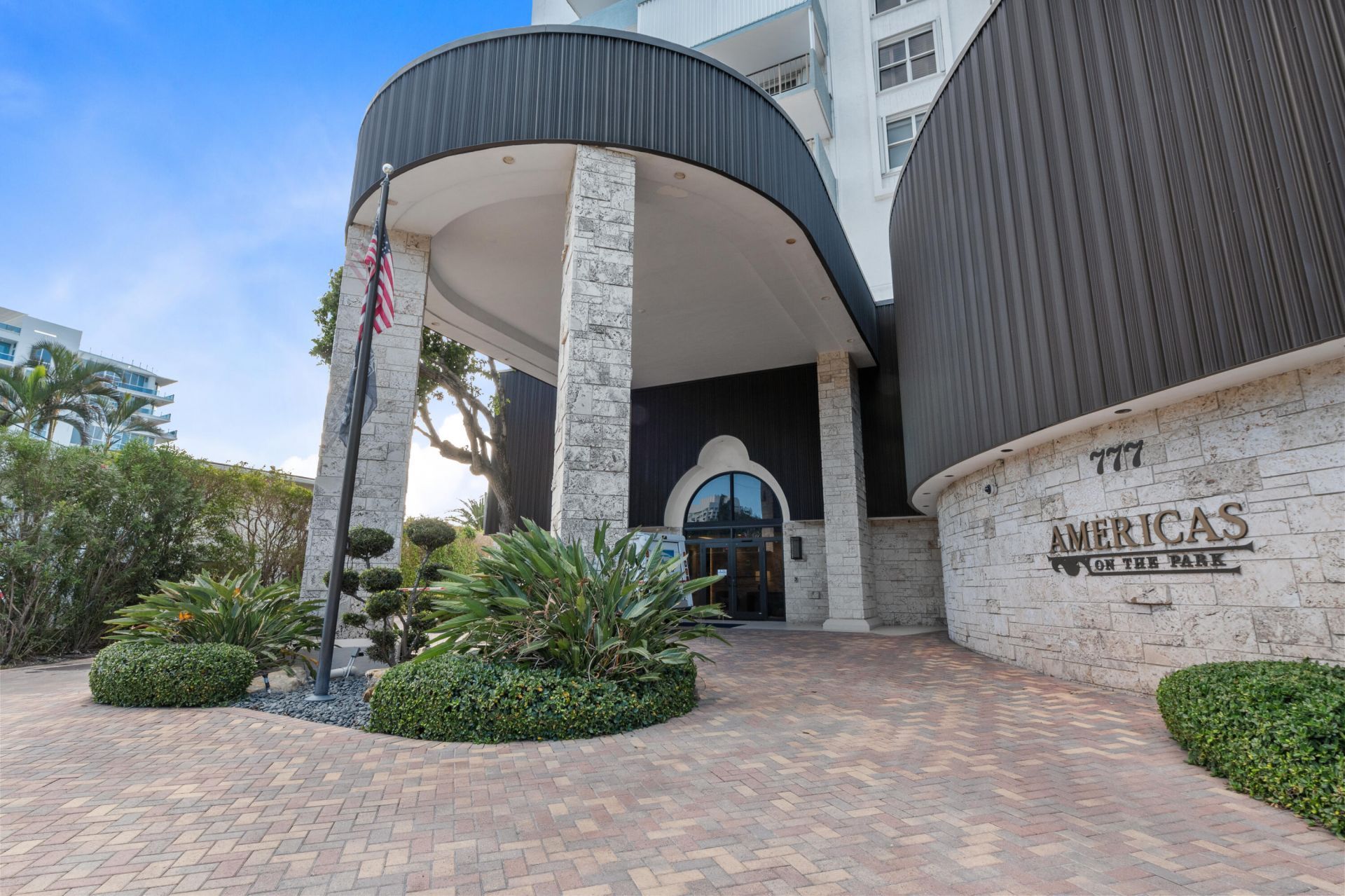 777 NE Bayshore Drive, Unit 705, Fort Lauderdale, FL 33304 Photo