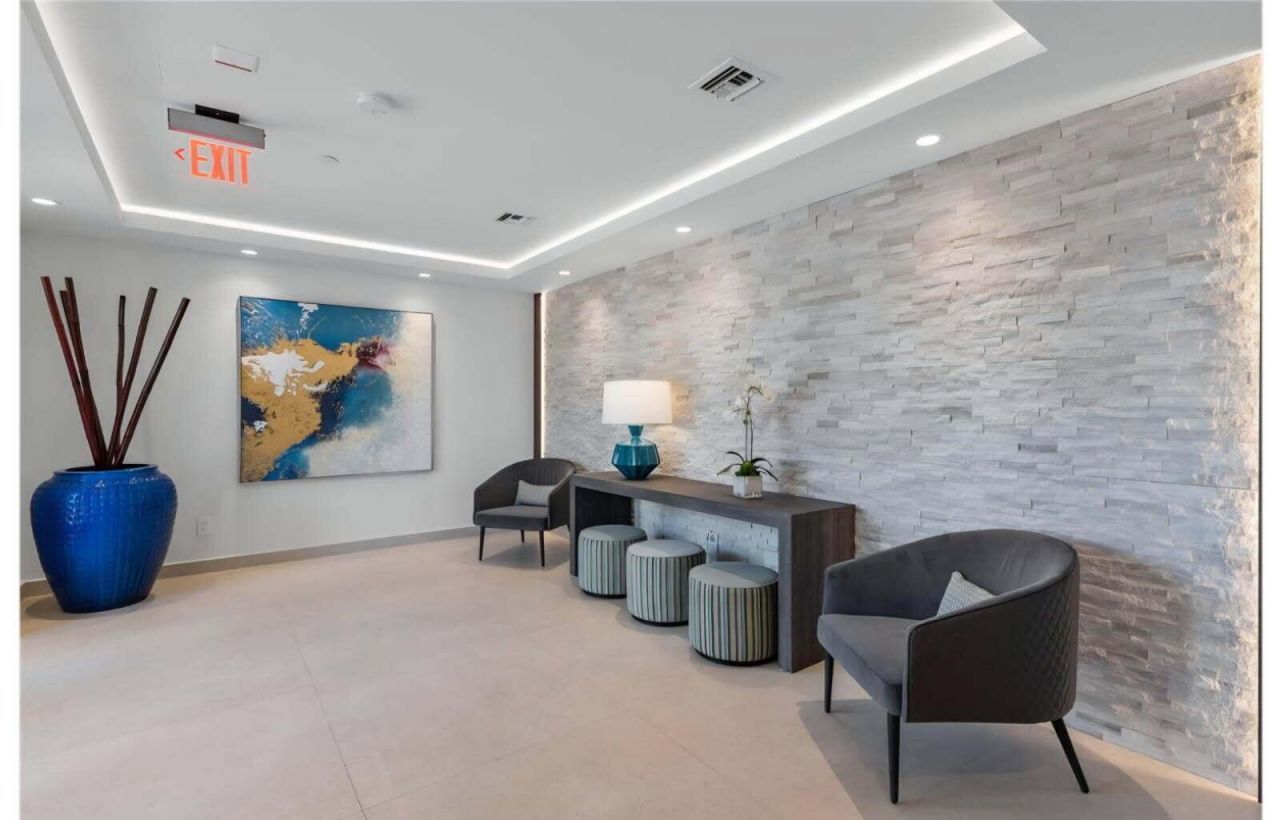 777 NE Bayshore Drive, Unit 705, Fort Lauderdale, FL 33304 Photo