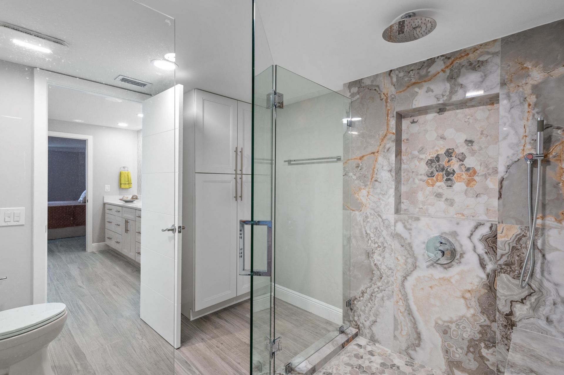 777 NE Bayshore Drive, Unit 705, Fort Lauderdale, FL 33304 Photo