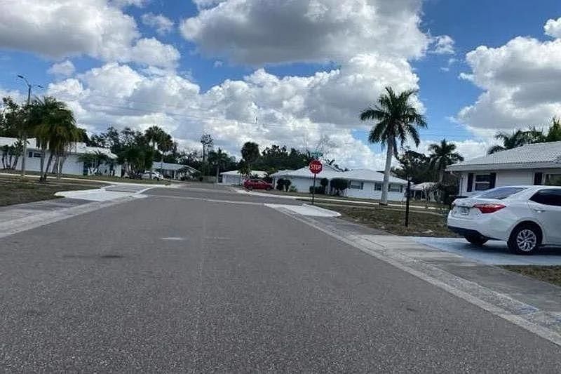 4212 Neil Lane , Other Florida, FL 34208 Photo