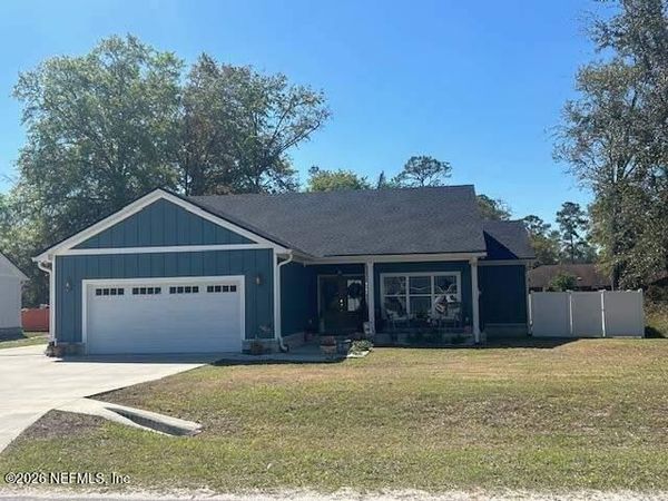 4282 WOLFE Drive, Macclenny, FL 32063