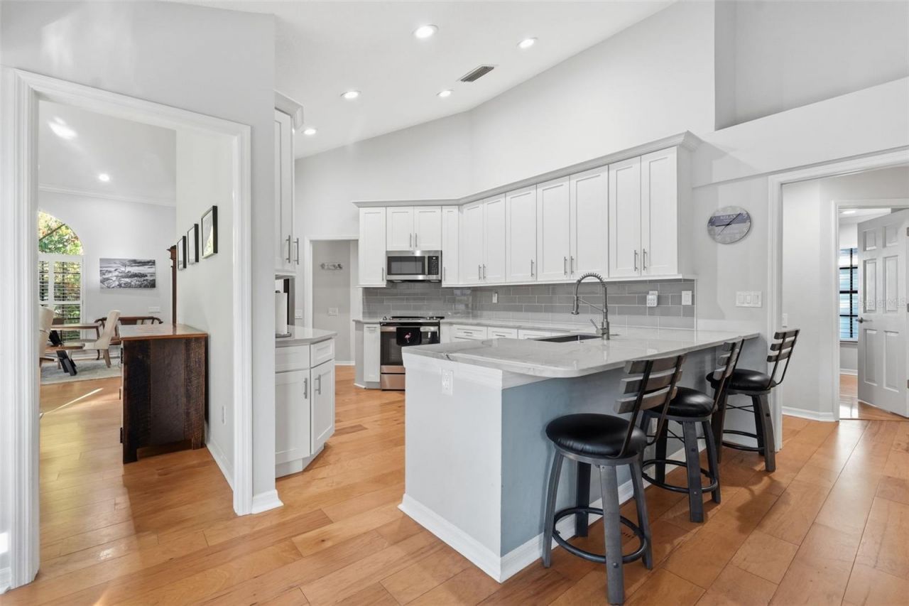 11767 Ashley Court, Seminole, FL 33772 Photo