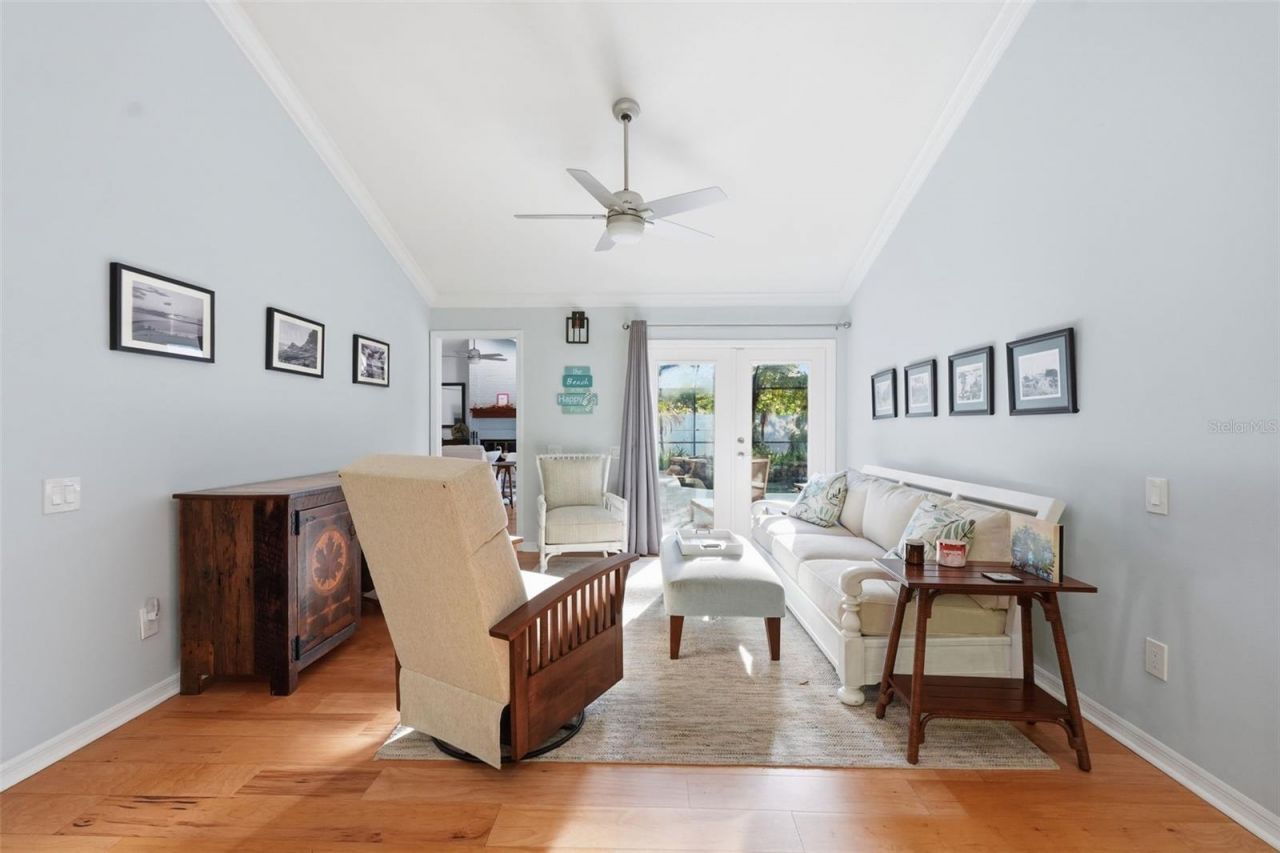 11767 Ashley Court, Seminole, FL 33772 Photo