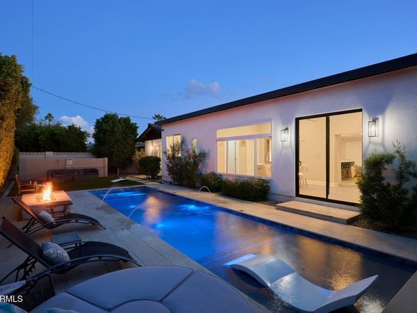 8620 E PLAZA Avenue, Scottsdale, AZ 85250