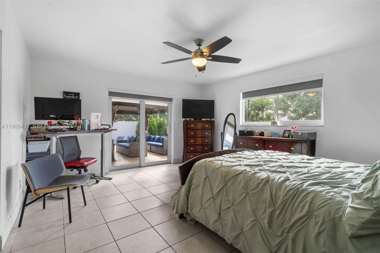 4306 Johnson St , Hollywood, FL 33021 Photo