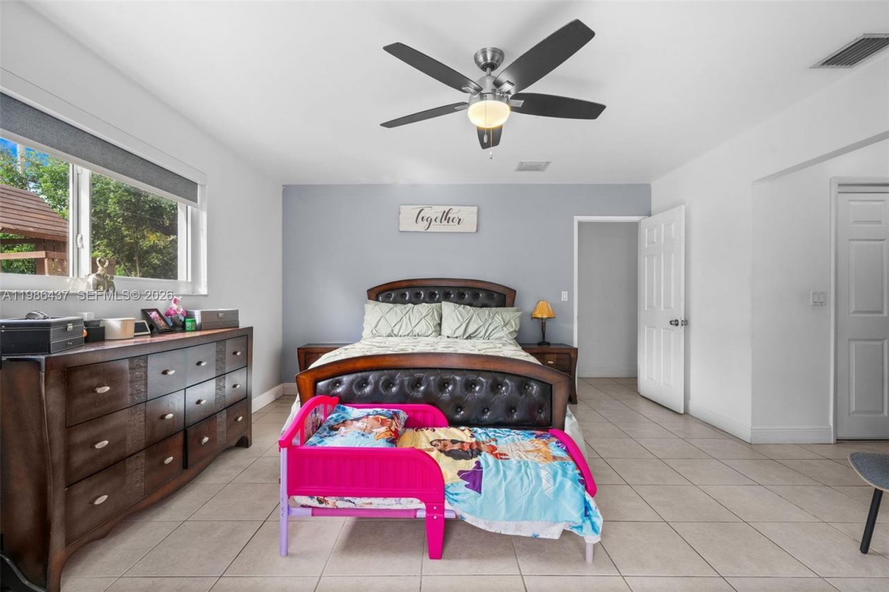 4306 Johnson St , Hollywood, FL 33021 Photo