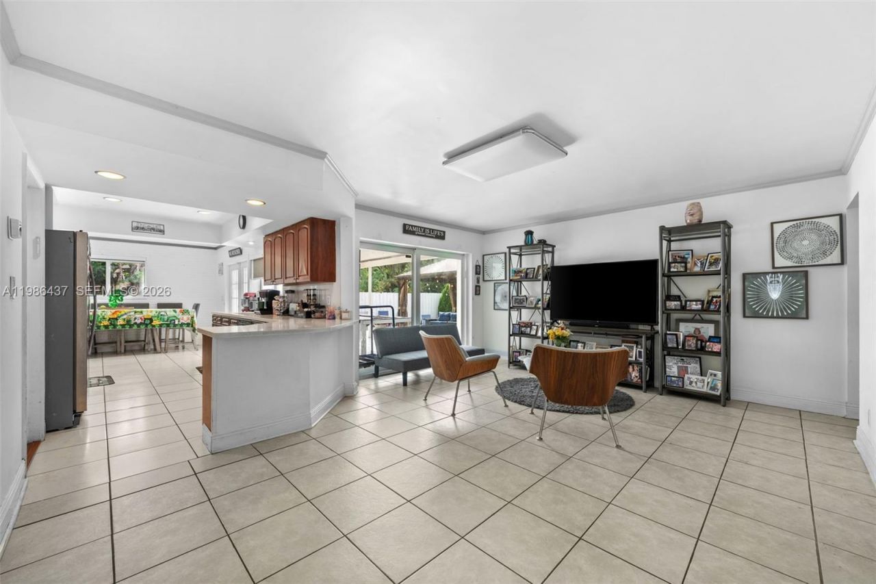 4306 Johnson St , Hollywood, FL 33021 Photo