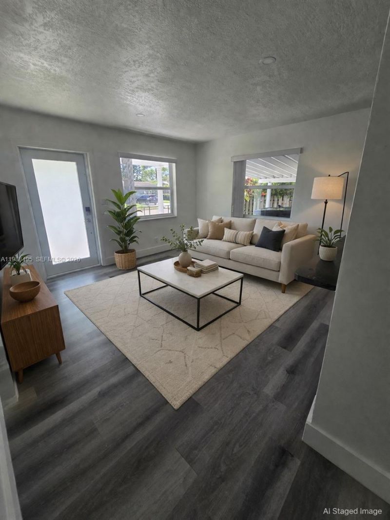 6421 Allen St , Hollywood, FL 33024 Photo