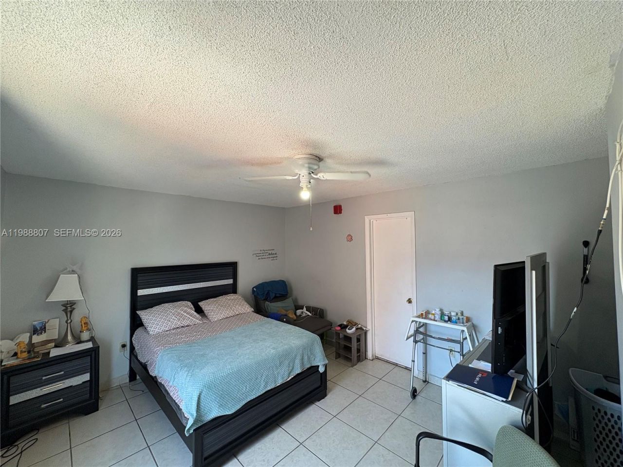1950 W 56th St, Unit 2309D, Hialeah, FL 33012 Photo