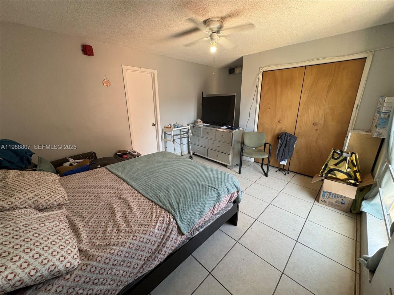 1950 W 56th St, Unit 2309D, Hialeah, FL 33012 Photo