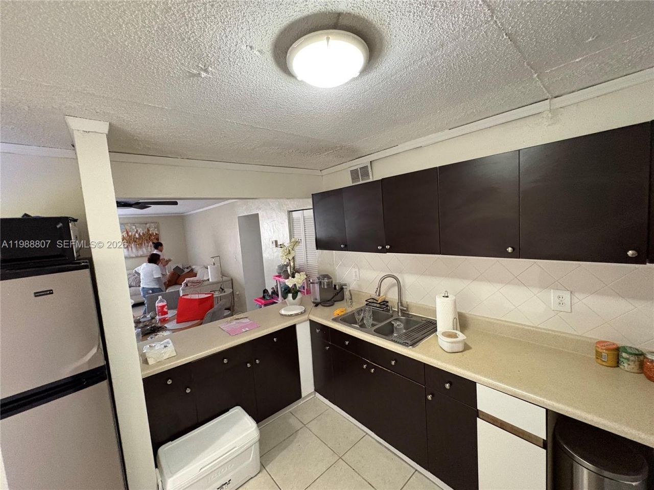 1950 W 56th St, Unit 2309D, Hialeah, FL 33012 Photo