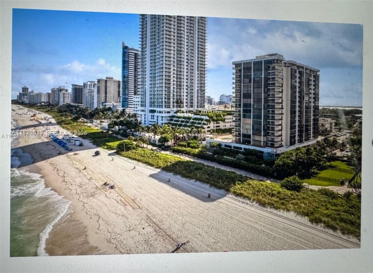 6423 Collins Ave , Unit 1605, Miami Beach, FL 33141 Photo