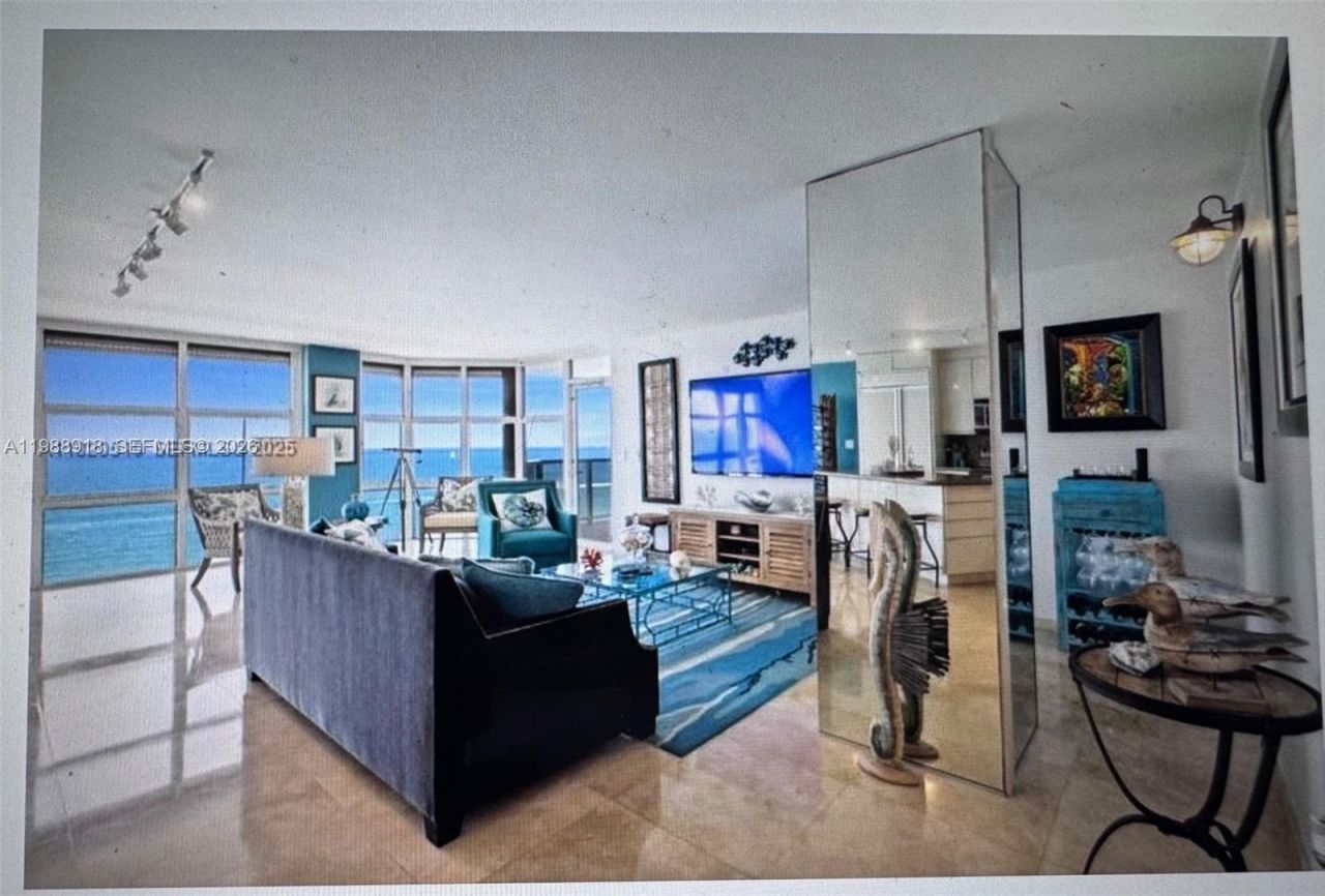 6423 Collins Ave , Unit 1605, Miami Beach, FL 33141 Photo