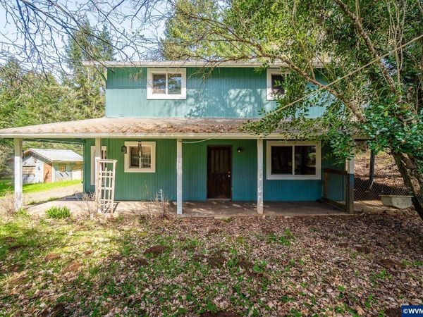 23939 Raze Rd, Elmira, OR 97437