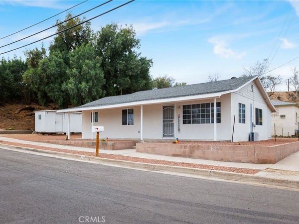 501 B, Needles, CA 92363