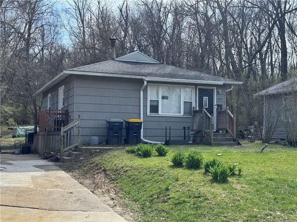 4323 Towers Road, Kansas City, MO 64130