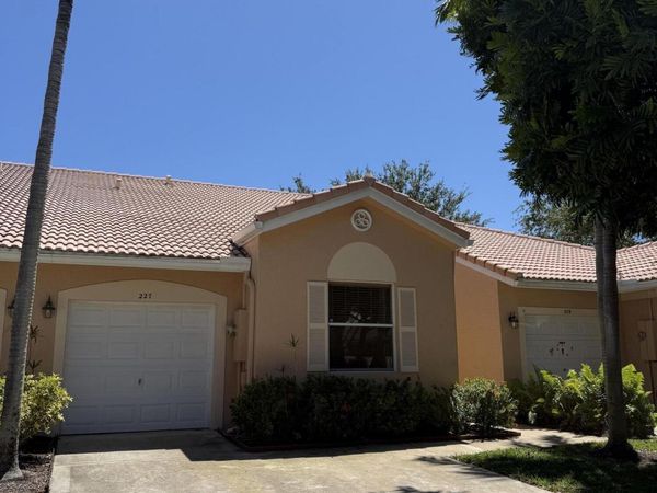 227 Coral Trace Lane, Unit 227, Delray Beach, FL 33445