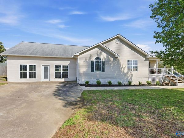 41 Morgan Nelson Road, Falkville, AL 35622