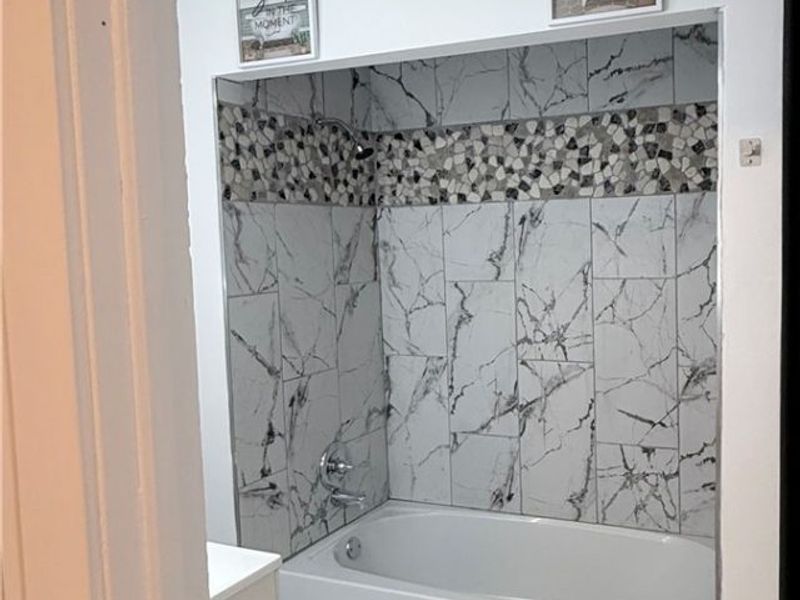 569 Barwell Street, Akron, OH 44303 Photo 19