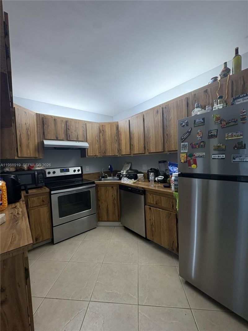 718 Sunny Pine Way , Unit D1, Greenacres, FL 33415 Photo